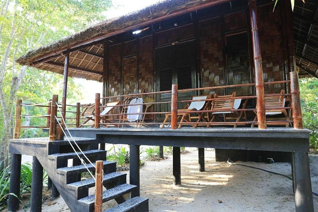 Whale Island Resort Dam Mon Kültér fotó